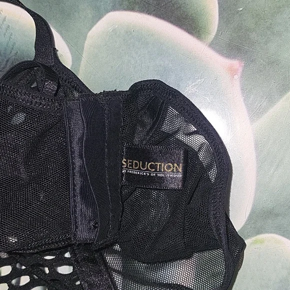 Seduction by Frederick's of Hollywood 3 Piece Lingerie Set Small - Picture 14 of 15